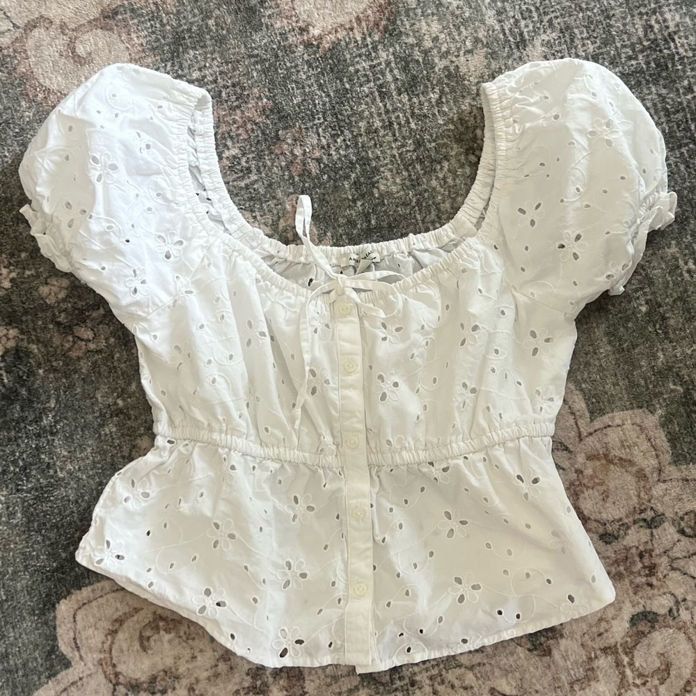 White Eyelet Puff Sleeve top